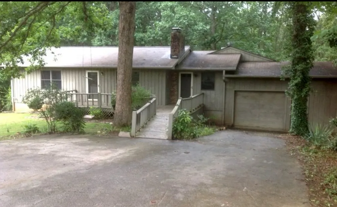 1693 Kiutuestia Road Blairsville GA